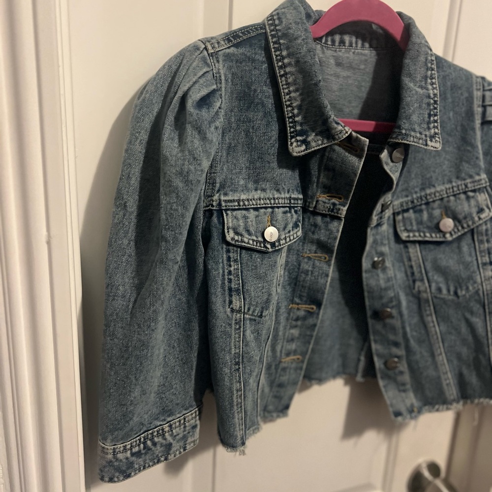 Jean Jacket puffed Shoulders